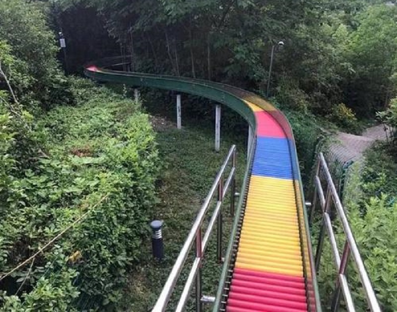 景区滚轴滑道